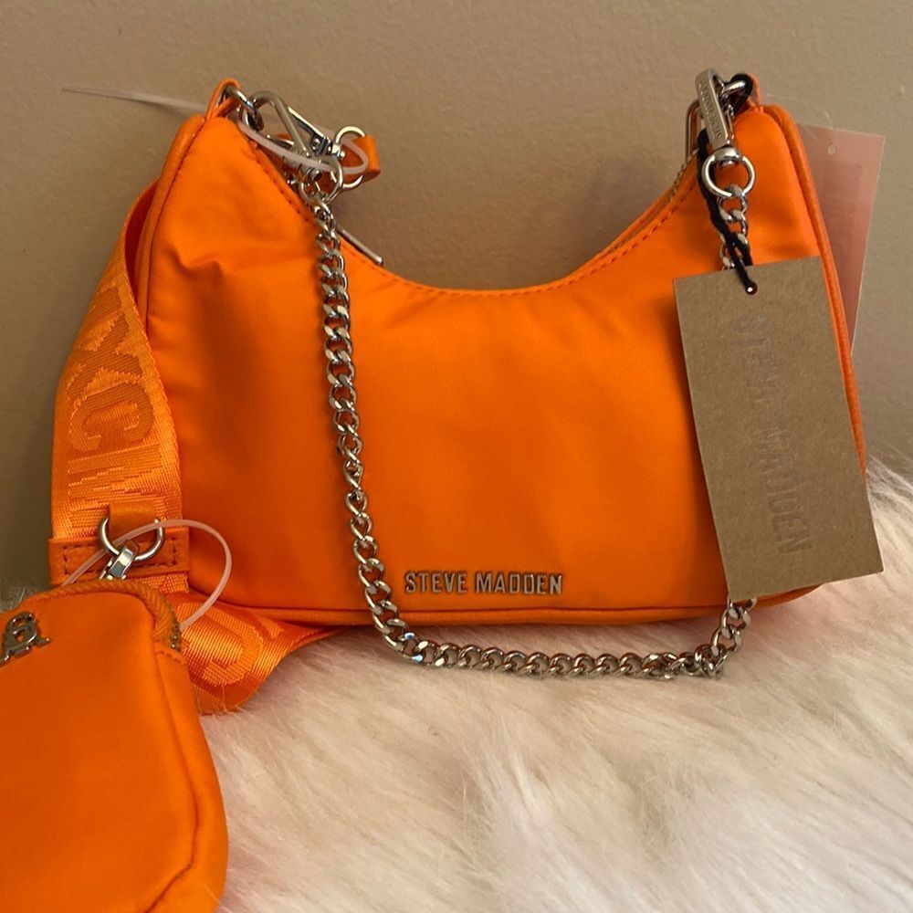 NWT Steve Madden Crossbody Bag w/ Airpod Pouch - Orange - Picture 17 of 17
